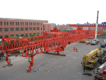 Cầu trục ra mắt bằng thép để xây dựng các công trình cao tầng với sức tải 320 tấn và nhịp 55m