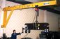 Cần cẩu treo tường có công suất 1 tấn với khả năng xoay 360 độ theo tiêu chuẩn ASTM màu vàng